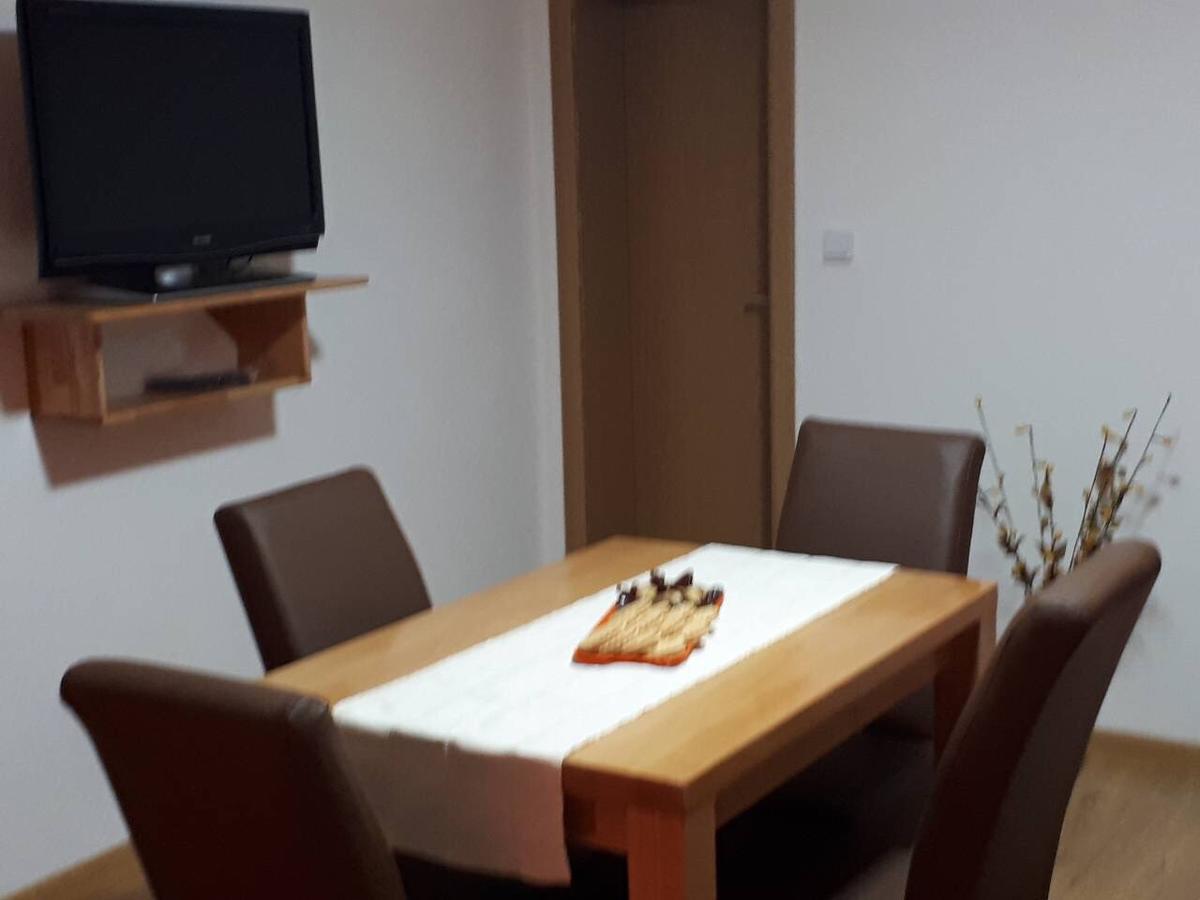 Apartmani Tajra Visoko Extérieur photo